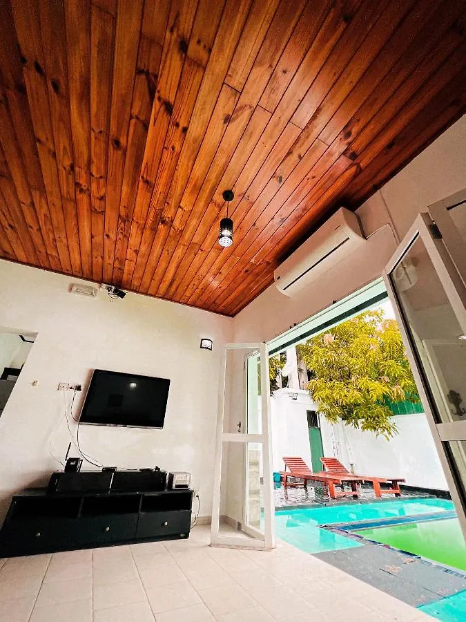 La Serena Villa Негомбо Шри-Ланка