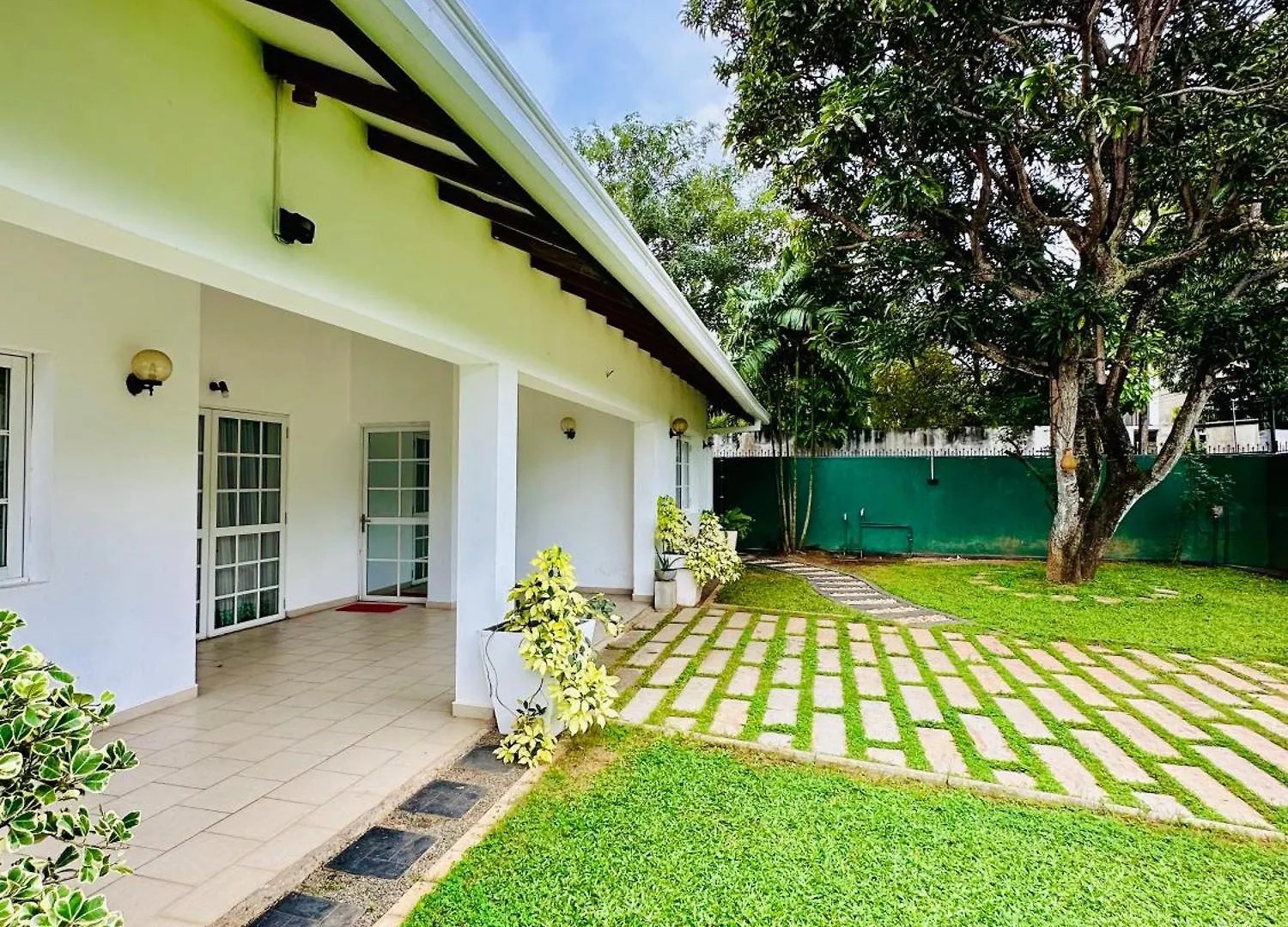La Serena Villa Negombo 0*,
